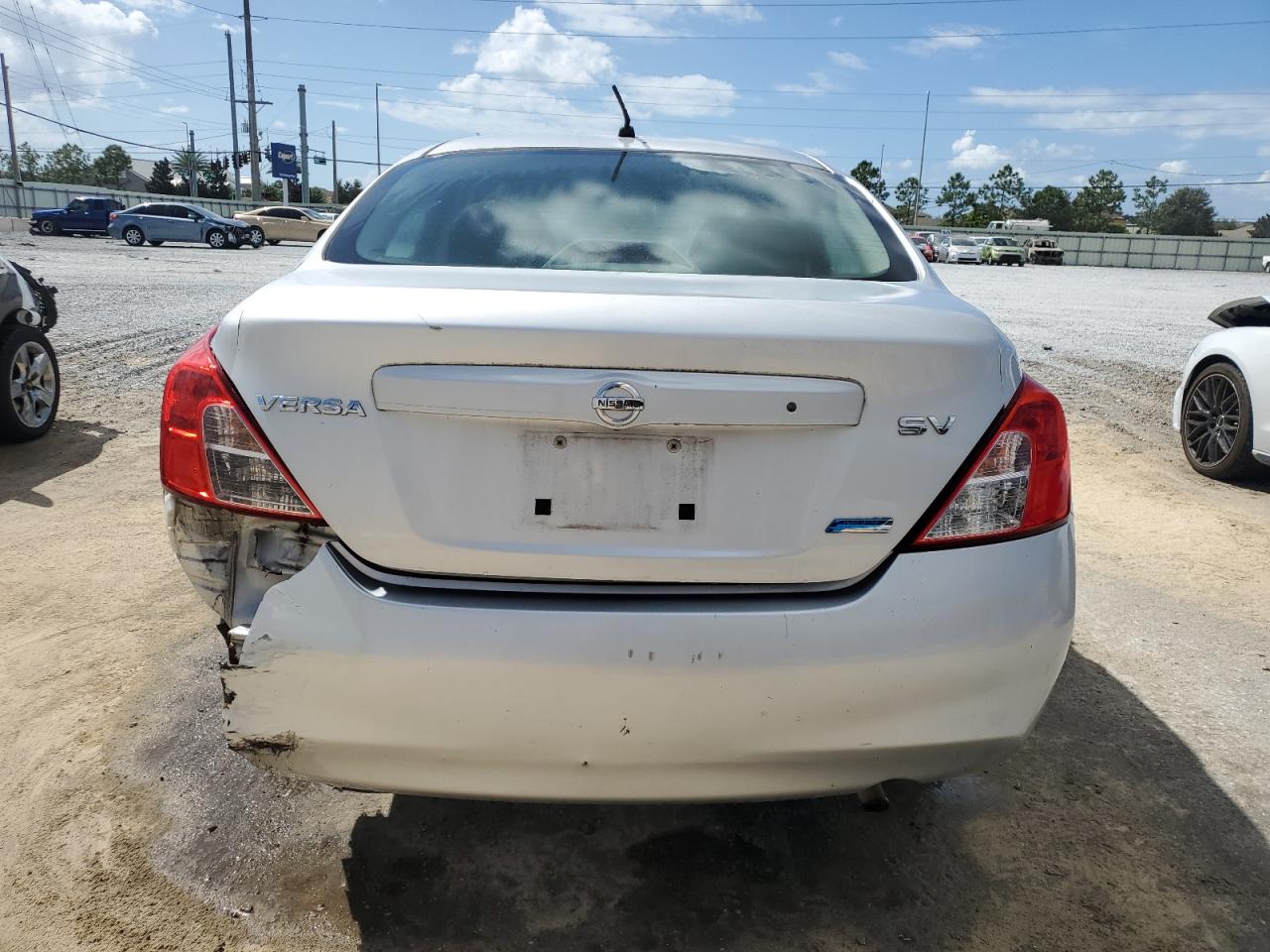 2012 Nissan Versa S VIN: 3N1CN7AP5CL824704 Lot: 85350925
