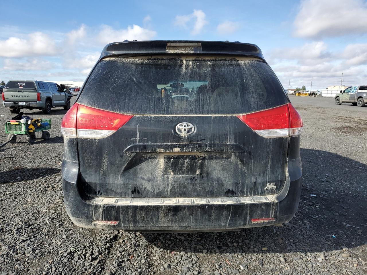 2013 Toyota Sienna Le VIN: 5TDJK3DC8DS053519 Lot: 86544555