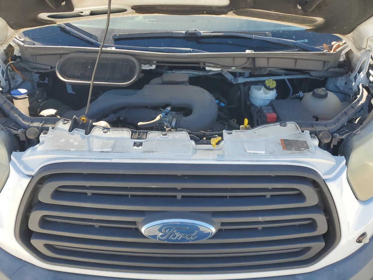 2015 Ford Transit Cargo Van T- VIN: 1FTNR2CM6FKB12563 Lot: 90295635