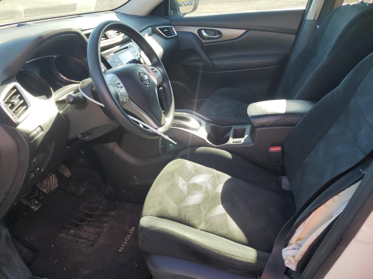 2015 Nissan Rogue S VIN: 5N1AT2MV7FC840129 Lot: 85908575