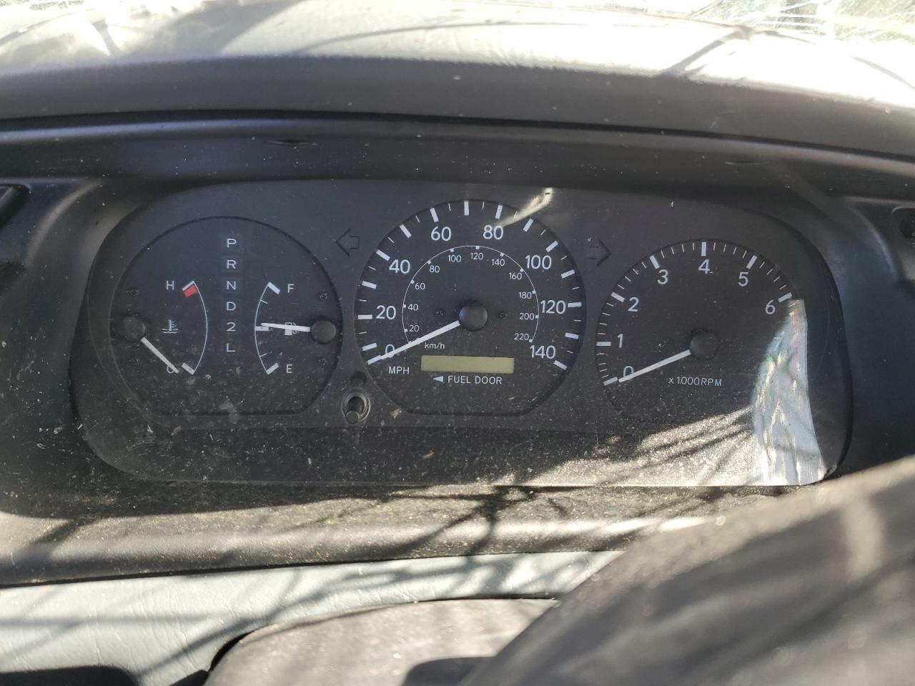 2000 Toyota Camry Le VIN: 4T1BF22KXYU100222 Lot: 86111955