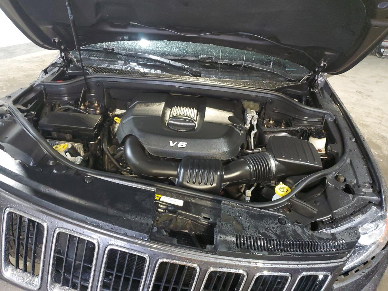 2015 Jeep Grand Cherokee Limited VIN: 1C4RJFBG8FC727413 Lot: 86799675