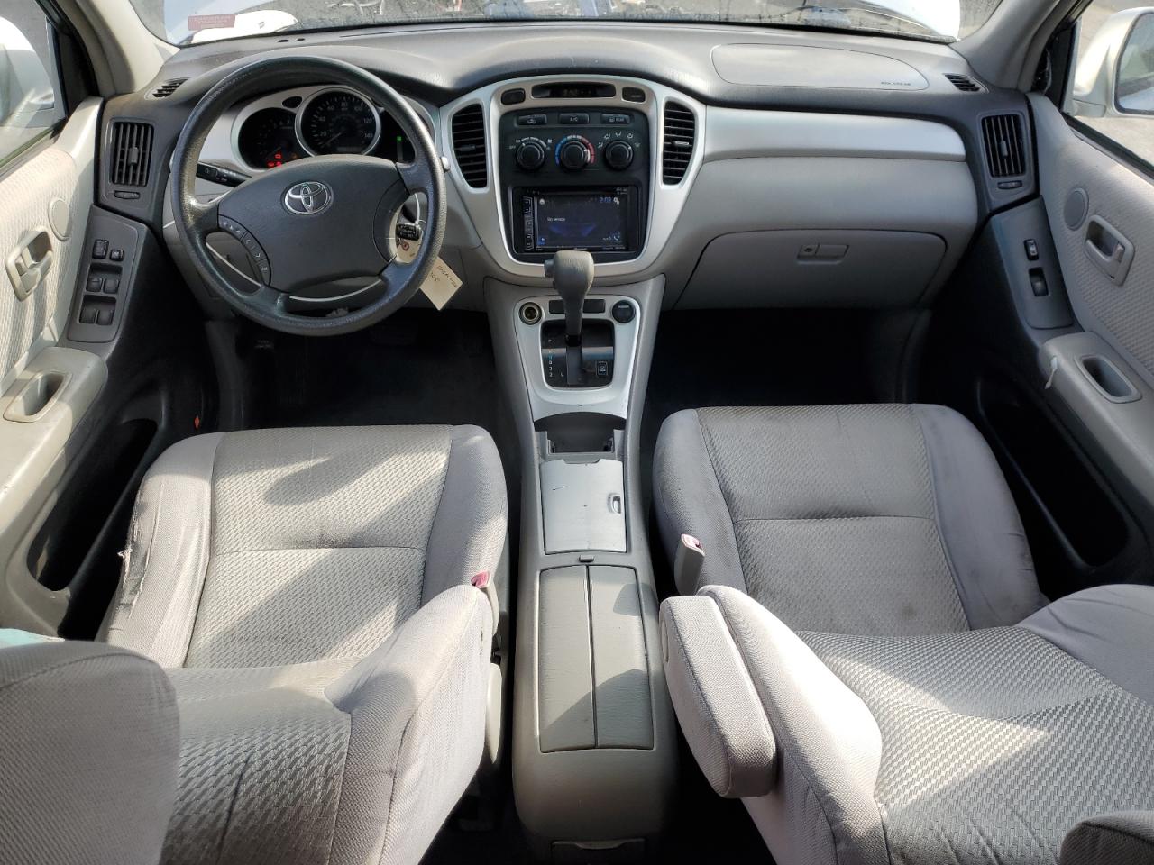 2004 Toyota Highlander Base VIN: JTEDP21A340019790 Lot: 82425365