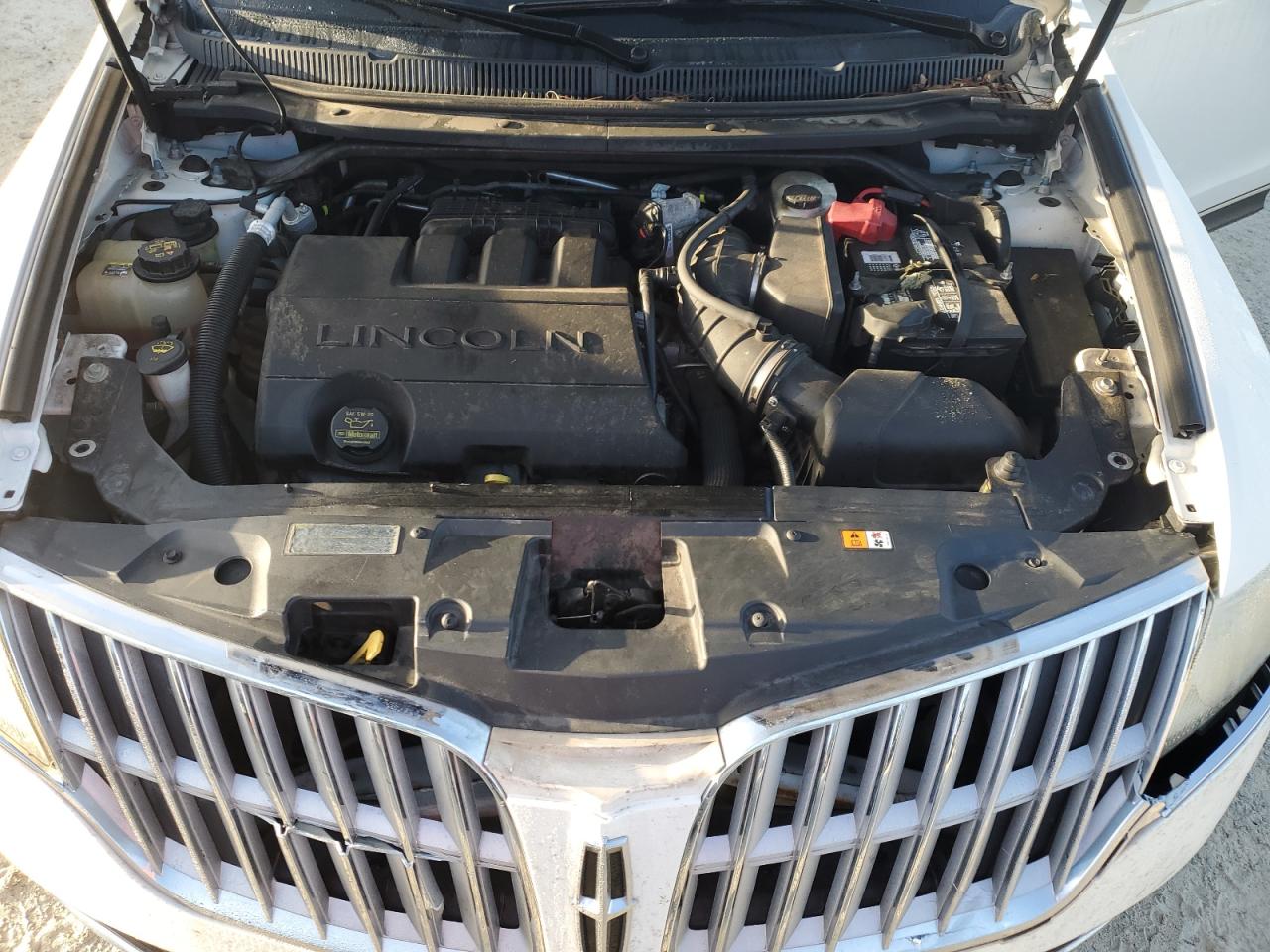 2012 Lincoln Mkt VIN: 2LMHJ5FR6CBL52974 Lot: 85551915