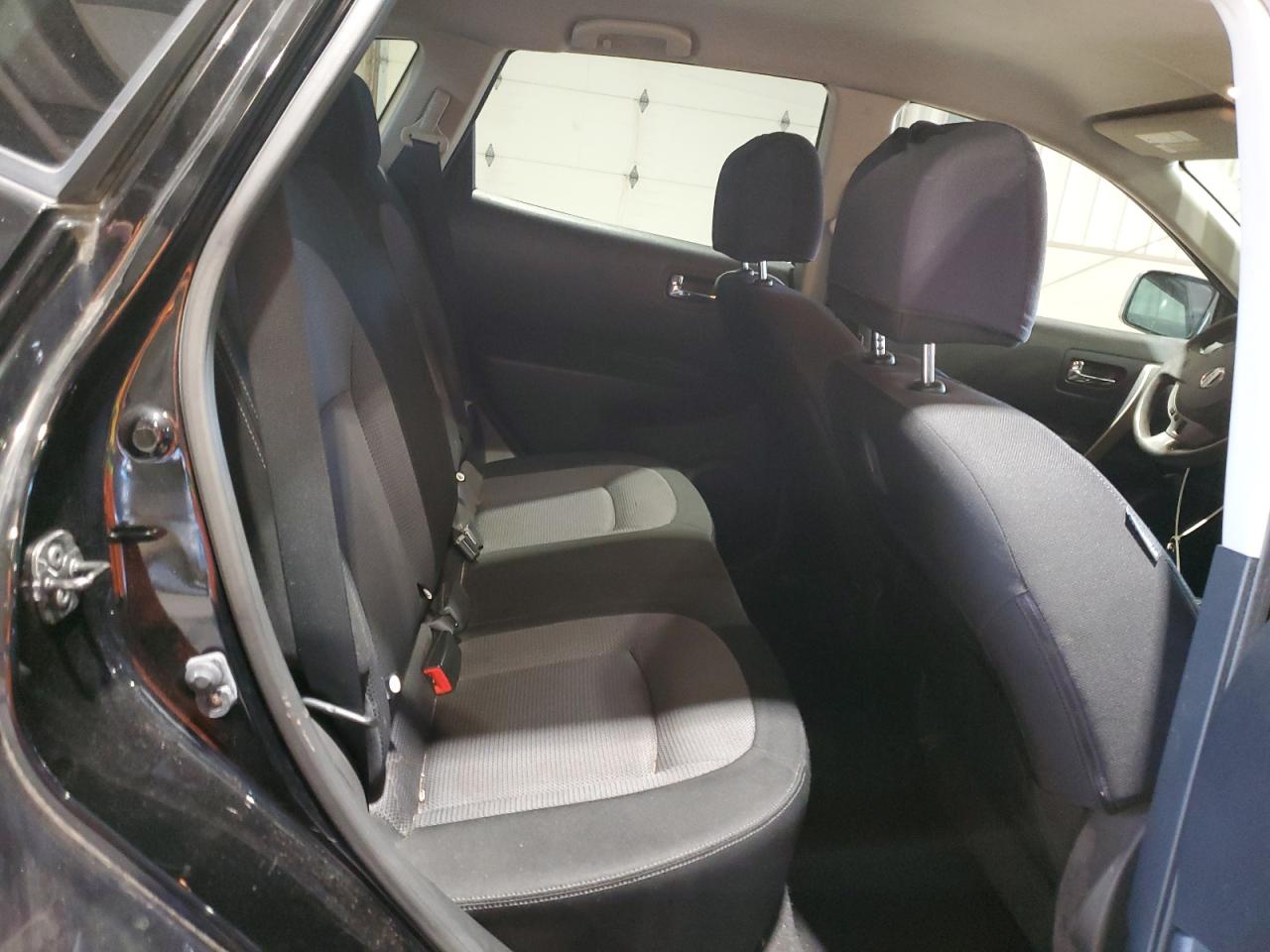 2013 Nissan Rogue S VIN: JN8AS5MV2DW649985 Lot: 82323365