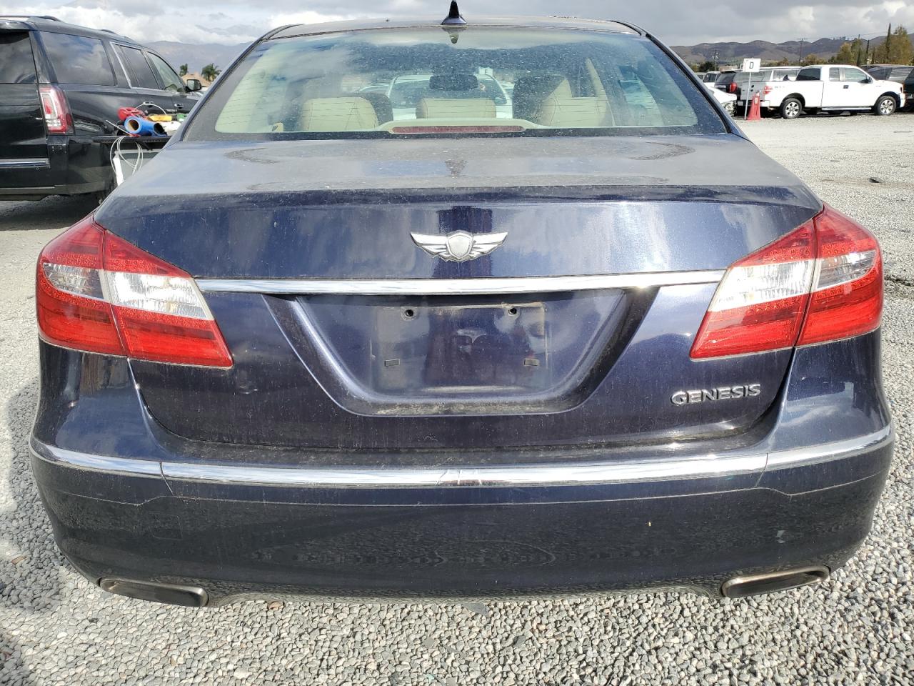 2012 Hyundai Genesis 3.8L VIN: KMHGC4DD1CU205264 Lot: 85598175