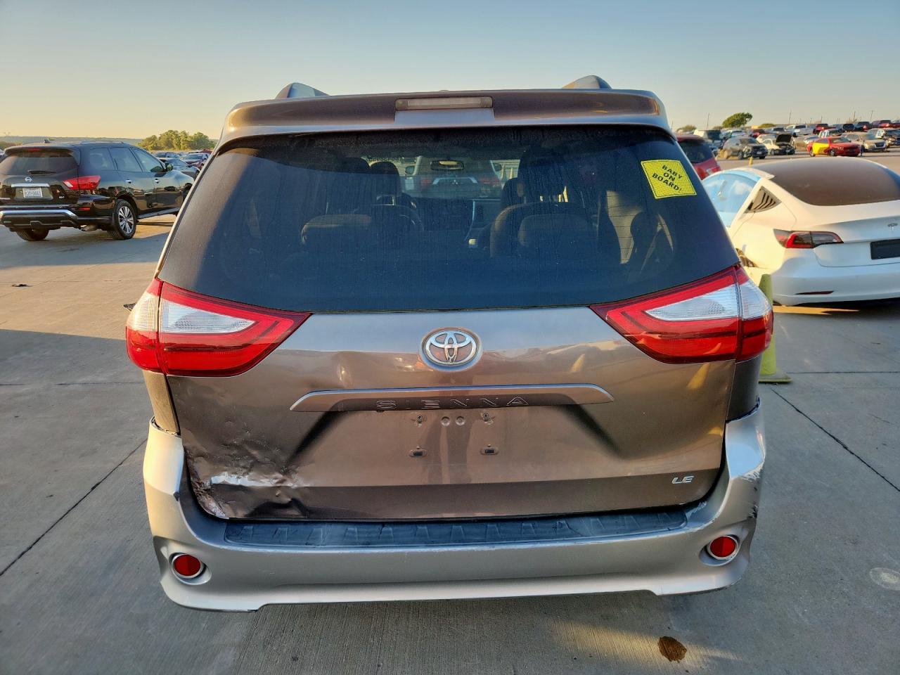 2017 Toyota Sienna Le VIN: 5TDKZ3DC7HS834893 Lot: 86438955