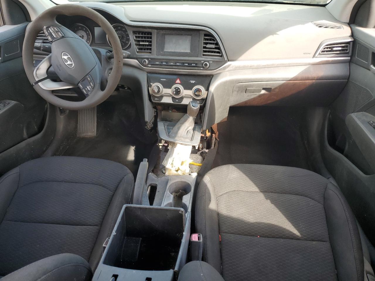 2019 Hyundai Elantra Se VIN: 5NPD74LF5KH433565 Lot: 87221075