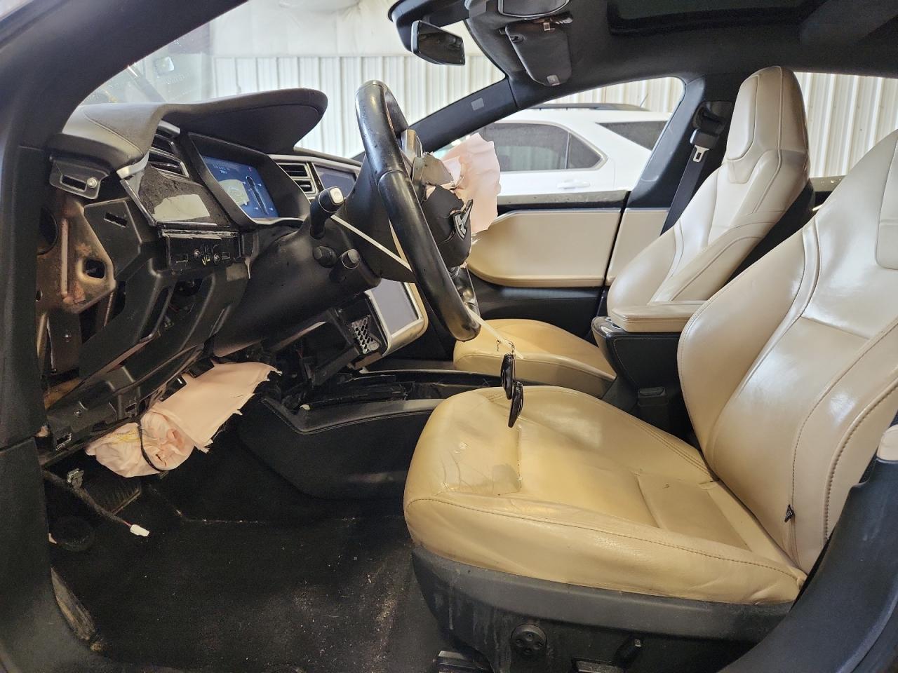 2016 Tesla Model S VIN: 5YJSA1E29GF142770 Lot: 82315885