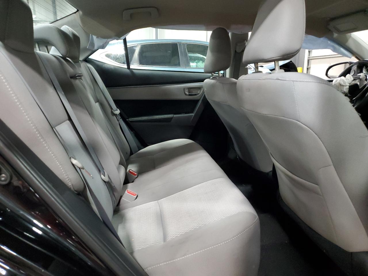 2015 Toyota Corolla L VIN: 2T1BURHE5FC438934 Lot: 85365545