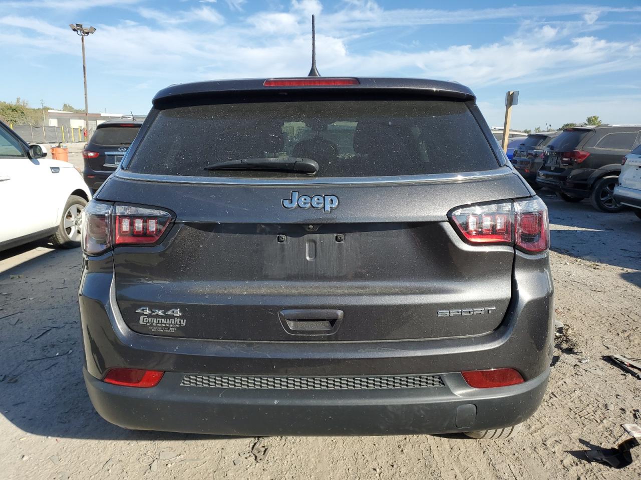 2022 Jeep Compass Sport VIN: 3C4NJDABXNT215003 Lot: 86994075