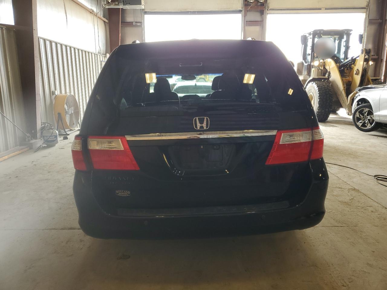 2007 Honda Odyssey Touring VIN: 5FNRL38837B052034 Lot: 82672665