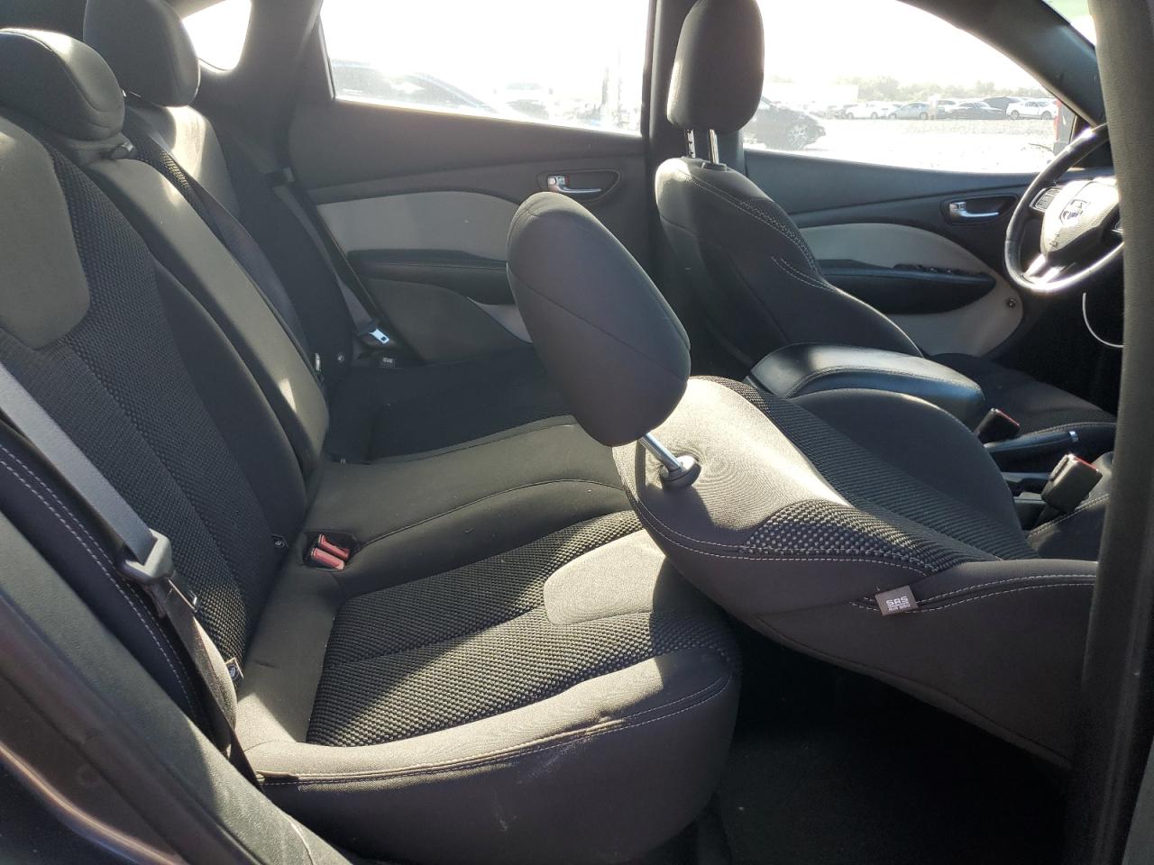 2014 Dodge Dart Sxt VIN: 1C3CDFBB8ED927593 Lot: 82236595