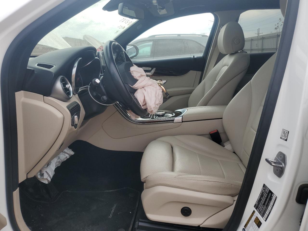 2017 Mercedes-Benz Glc 300 4Matic VIN: WDC0G4KB4HF228636 Lot: 82741015