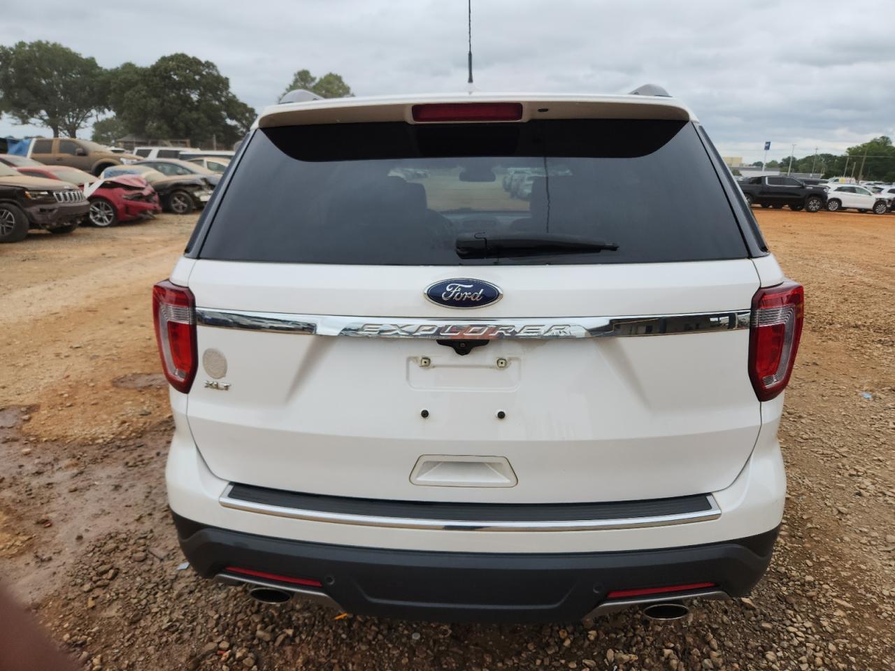 2018 Ford Explorer Xlt VIN: 1FM5K7D82JGC62891 Lot: 85297175