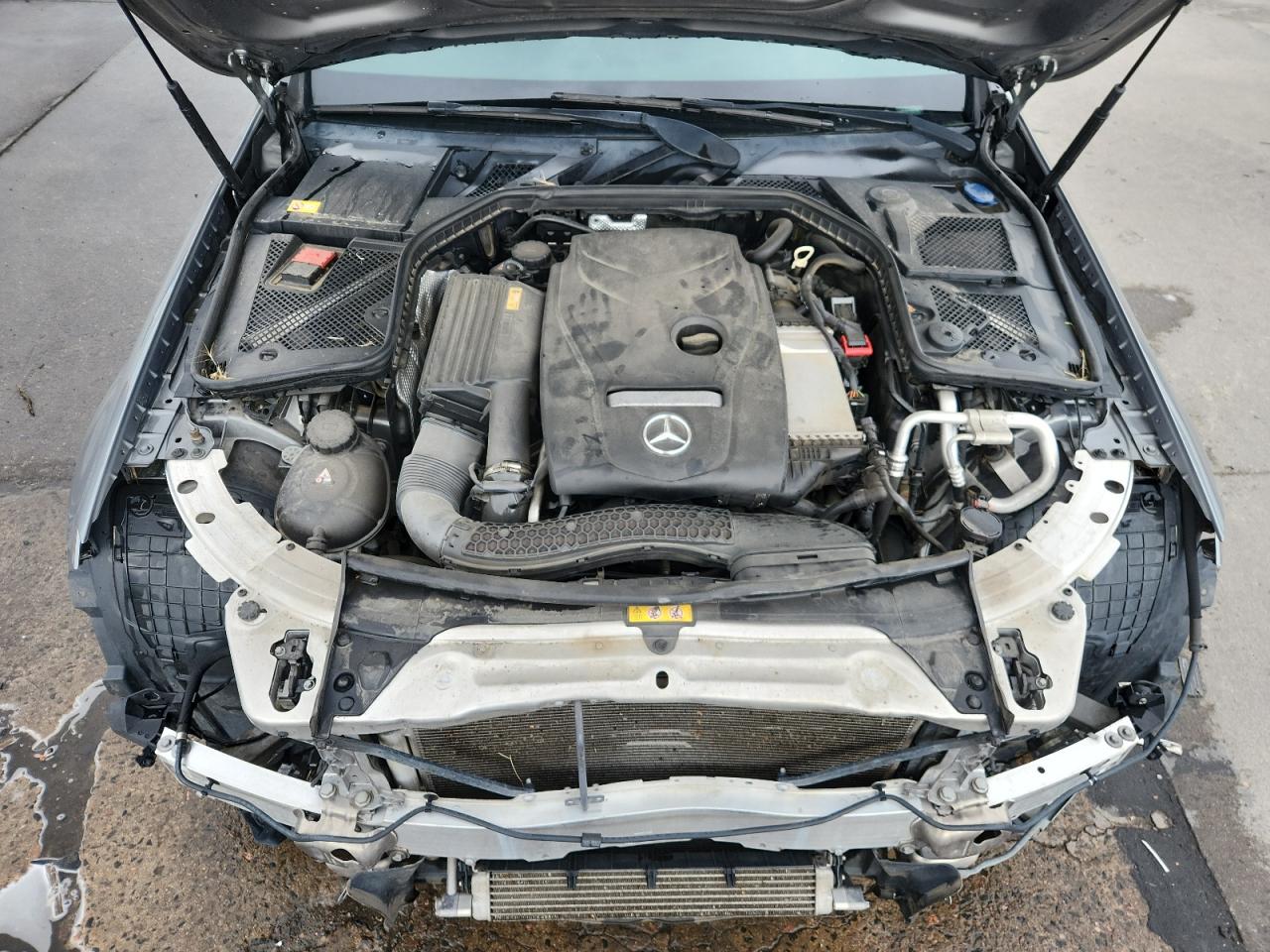 2015 Mercedes-Benz C 300 4Matic VIN: 55SWF4KB0FU027366 Lot: 85160775