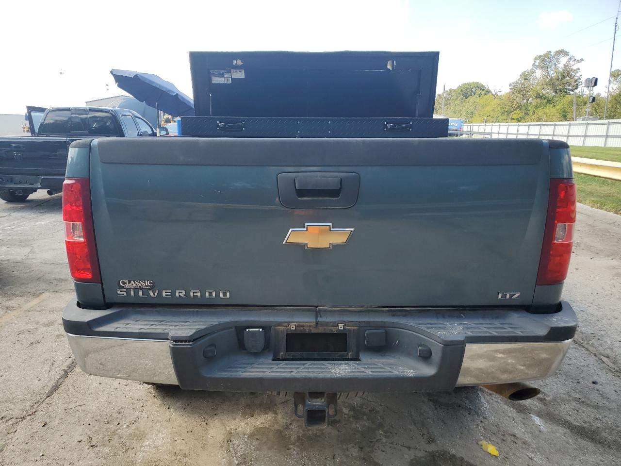 2007 Chevrolet Silverado K2500 Heavy Duty VIN: 1GCHK29K97E574543 Lot: 84603735