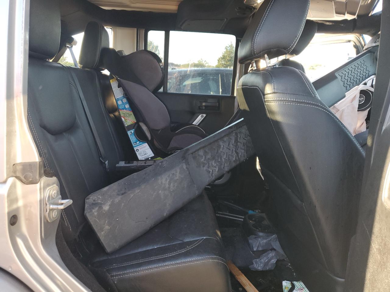 2015 Jeep Wrangler Unlimited Sahara VIN: 1C4BJWEG8FL520713 Lot: 82324535