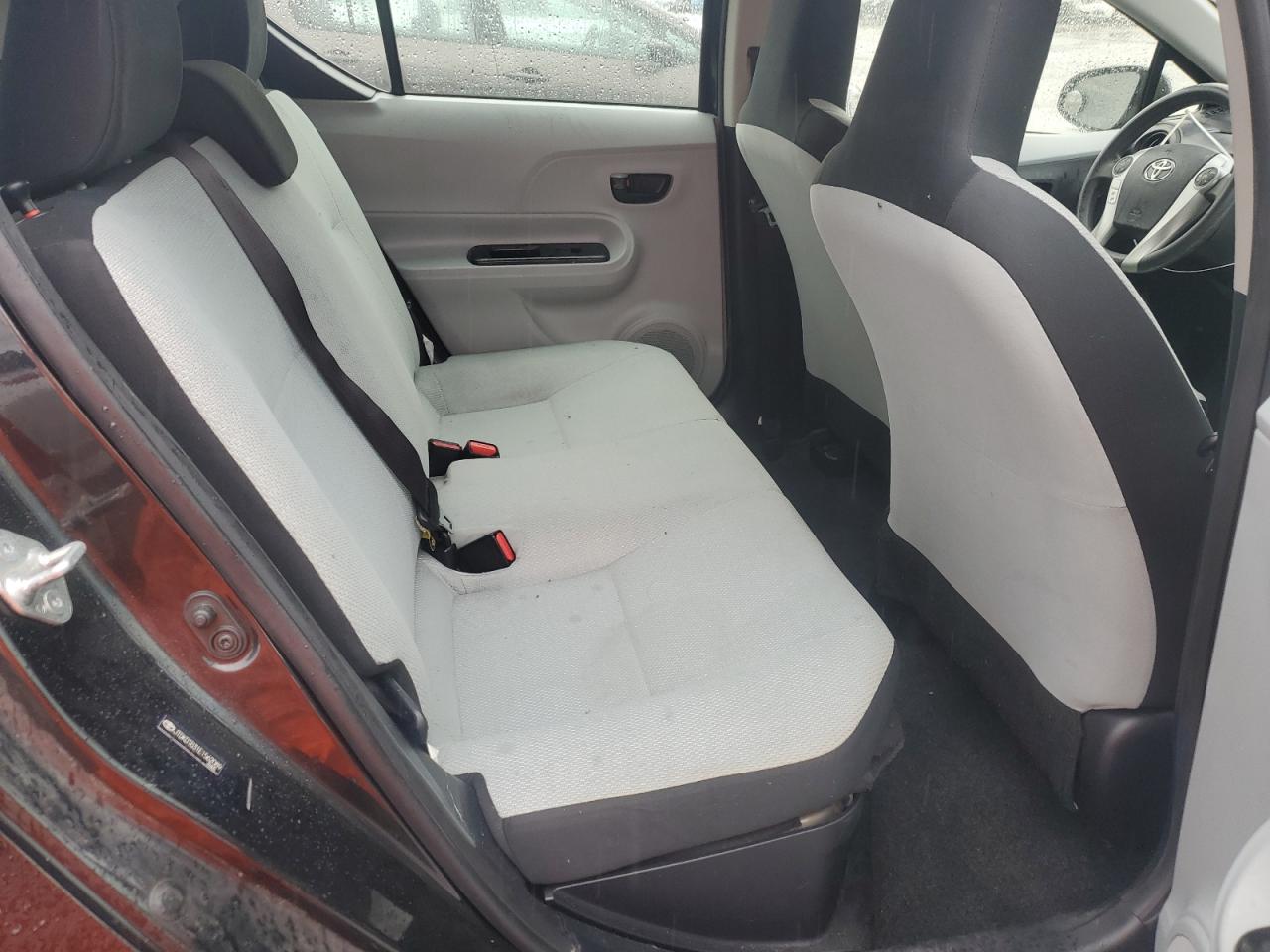 2014 Toyota Prius C VIN: JTDKDTB31E1562089 Lot: 85566885