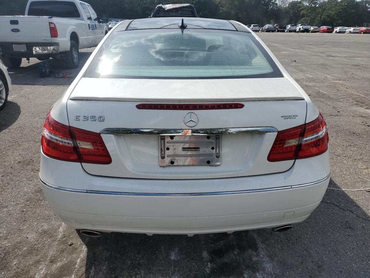 2012 Mercedes-Benz E 350 VIN: WDDKJ5KB8CF142136 Lot: 81869185