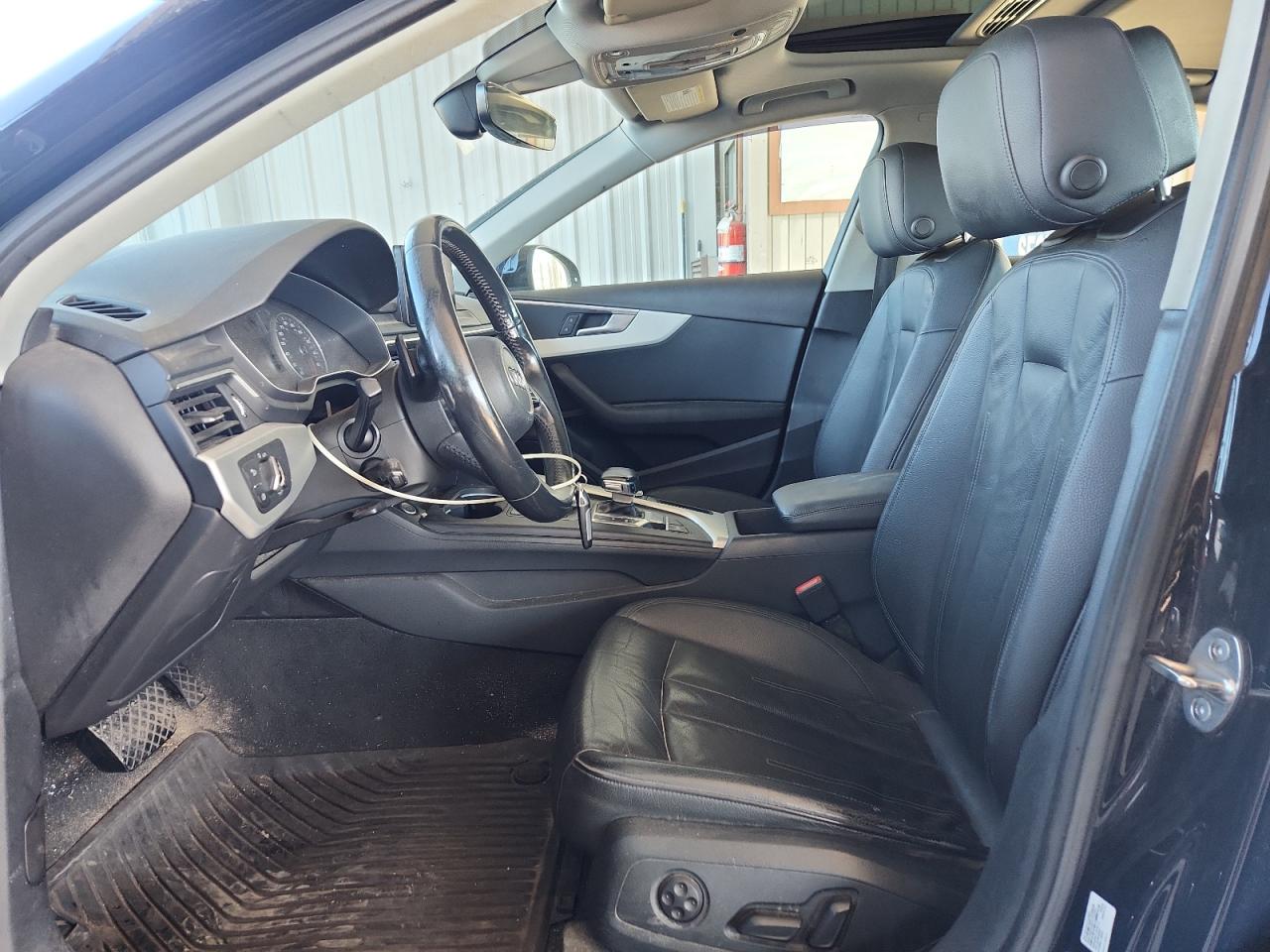 2017 Audi A4 Premium VIN: WAUANAF41HN040069 Lot: 82584305