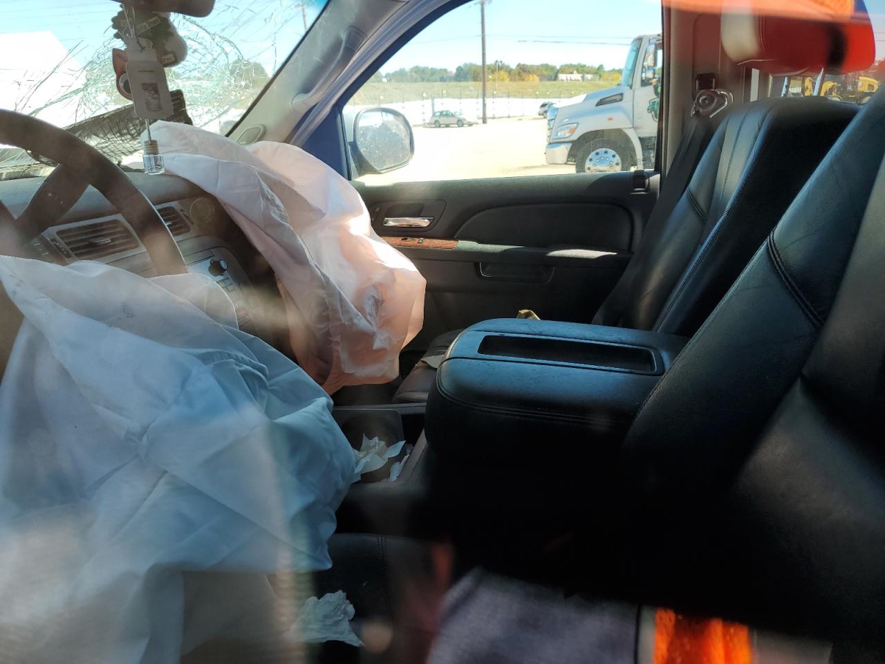 2014 GMC Yukon Xl K1500 Slt VIN: 1GKS2KE75ER129783 Lot: 85319715