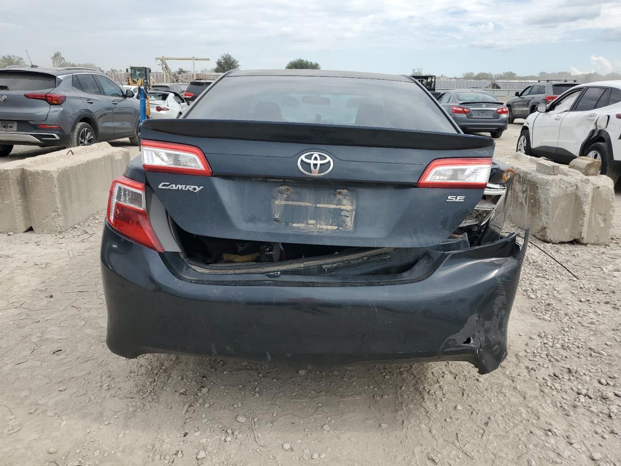 2014 Toyota Camry L VIN: 4T1BF1FK5EU735333 Lot: 85377165