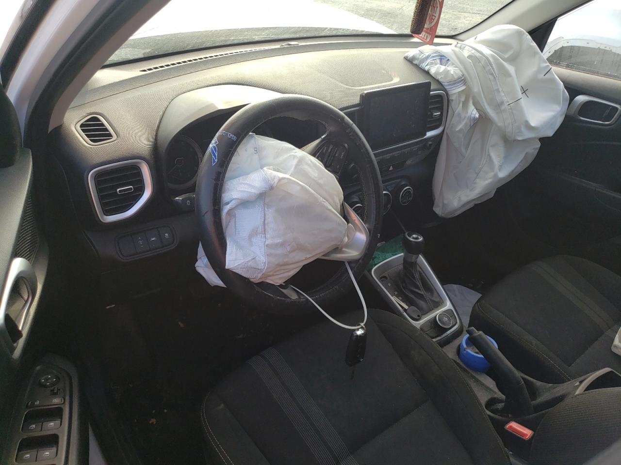 2022 Hyundai Venue Sel VIN: KMHRC8A36NU142421 Lot: 85547725