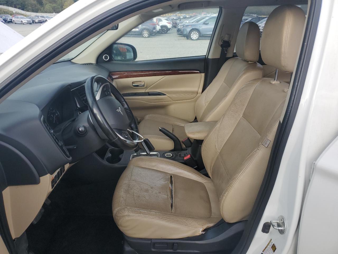 2014 Mitsubishi Outlander Se VIN: JA4AZ3A36EZ017743 Lot: 82334695
