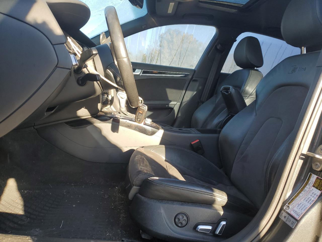 2015 Audi A4 Premium Plus VIN: WAUFFAFL7FN036650 Lot: 85682915