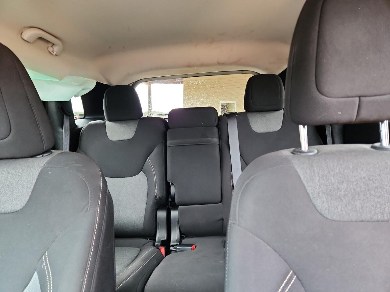 2017 Jeep Cherokee Sport VIN: 1C4PJLAS9HW561691 Lot: 82753875