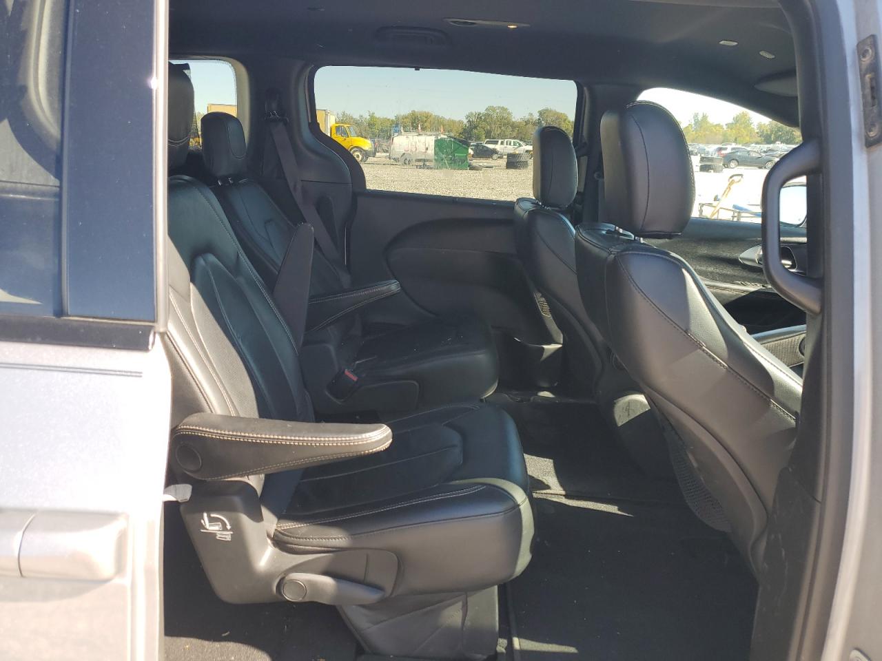 2021 Chrysler Pacifica Touring L VIN: 2C4RC1BG9MR559041 Lot: 89485775