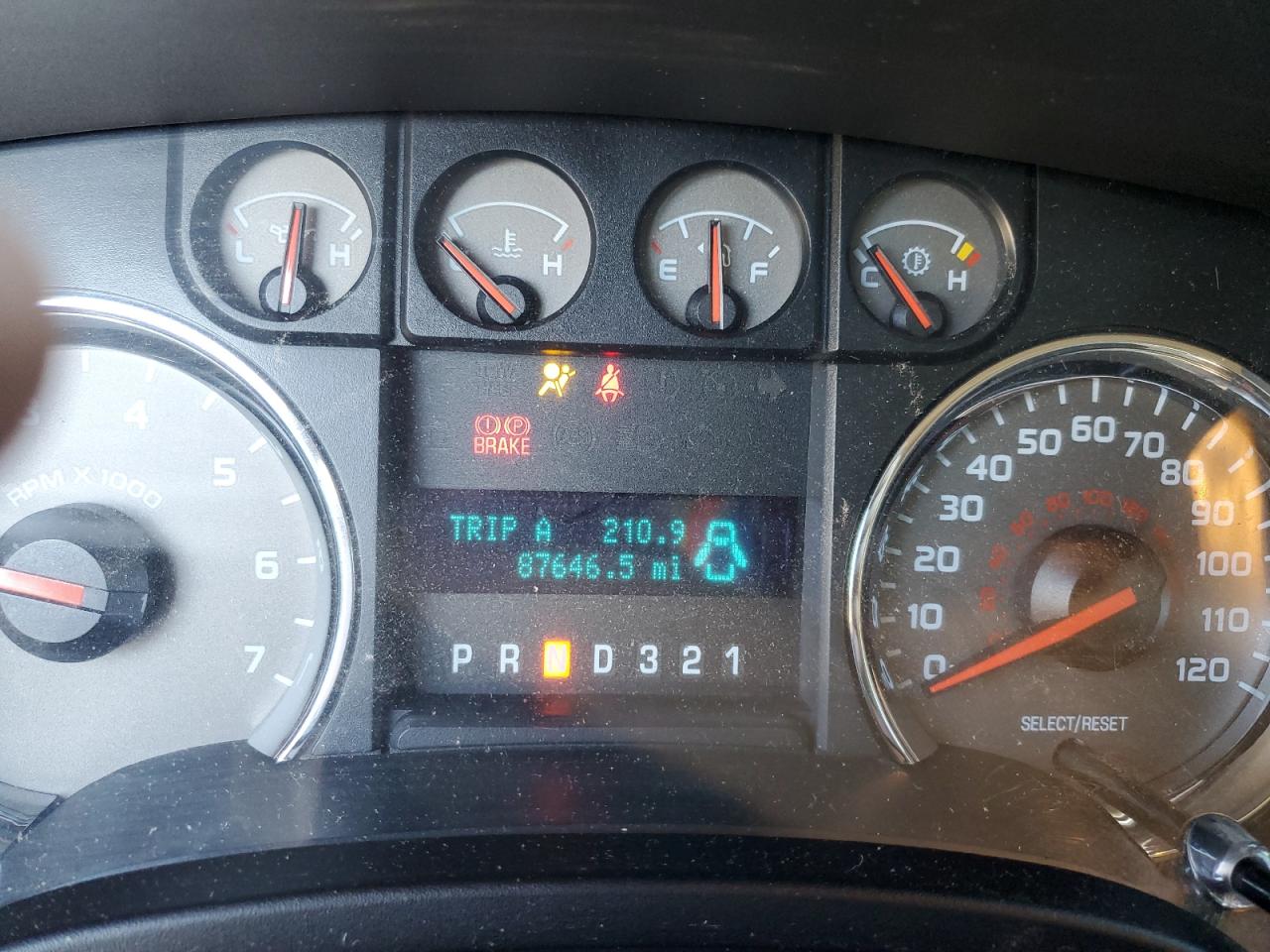 2010 Ford F150 Super Cab VIN: 1FTFX1EV1AFB38824 Lot: 89832015