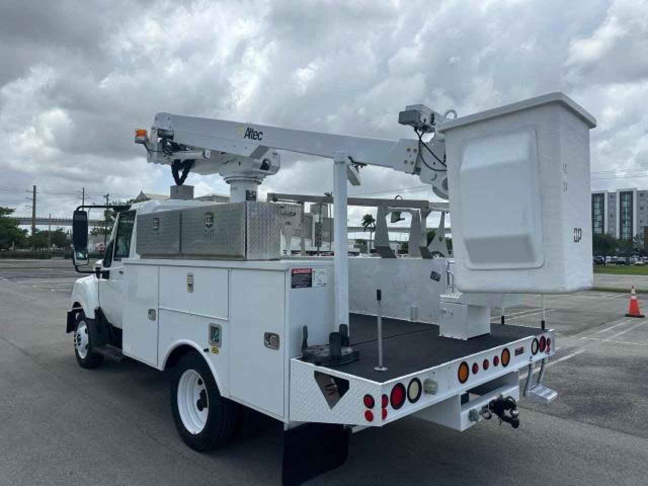 2013 Intl Terrastar - Trucks Fiber Optic Splicing Truck white other diesel 1HTJSSKH6DH202669 photo #4