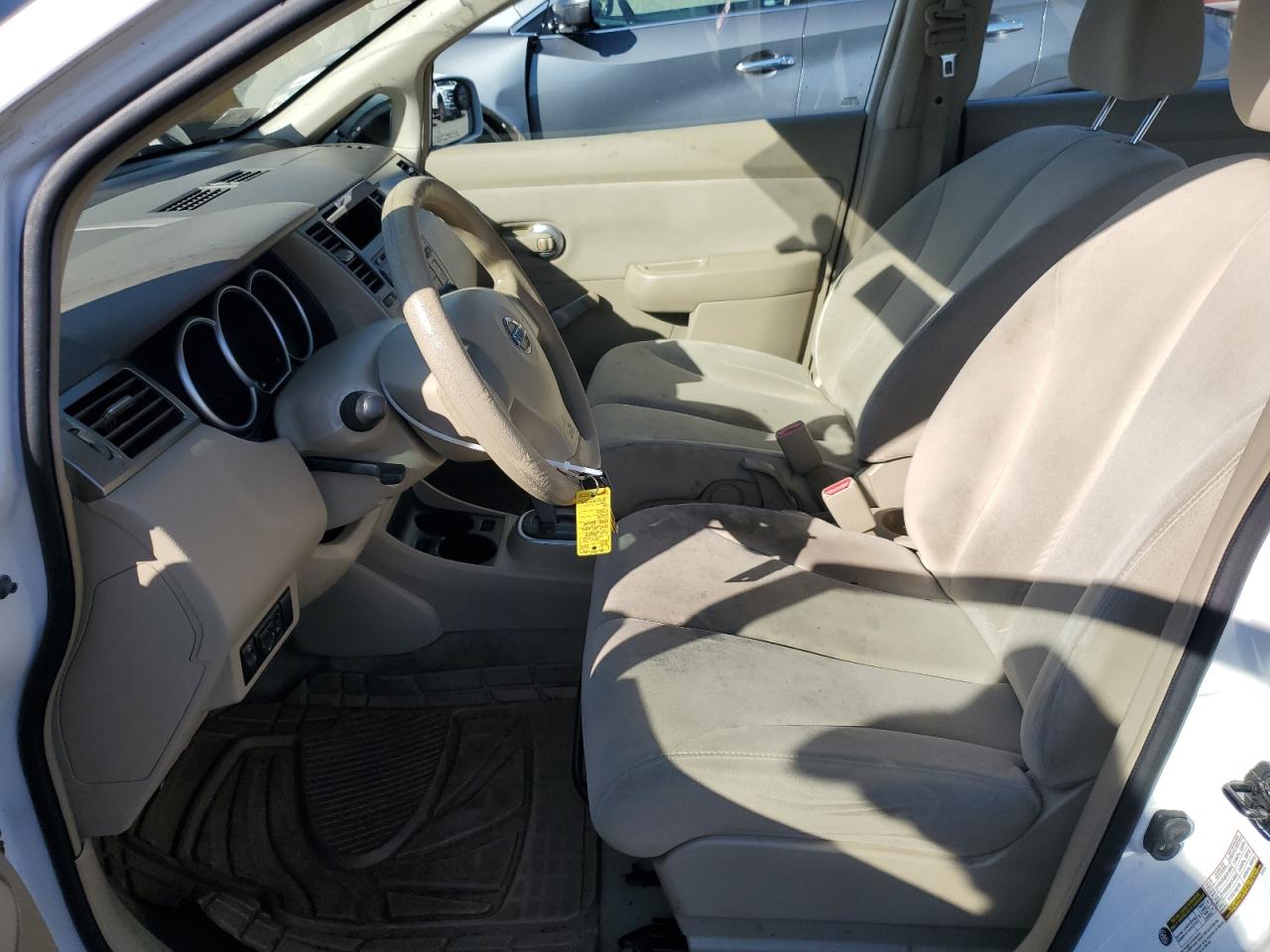 2009 Nissan Versa S VIN: 3N1BC13E29L371063 Lot: 81951255