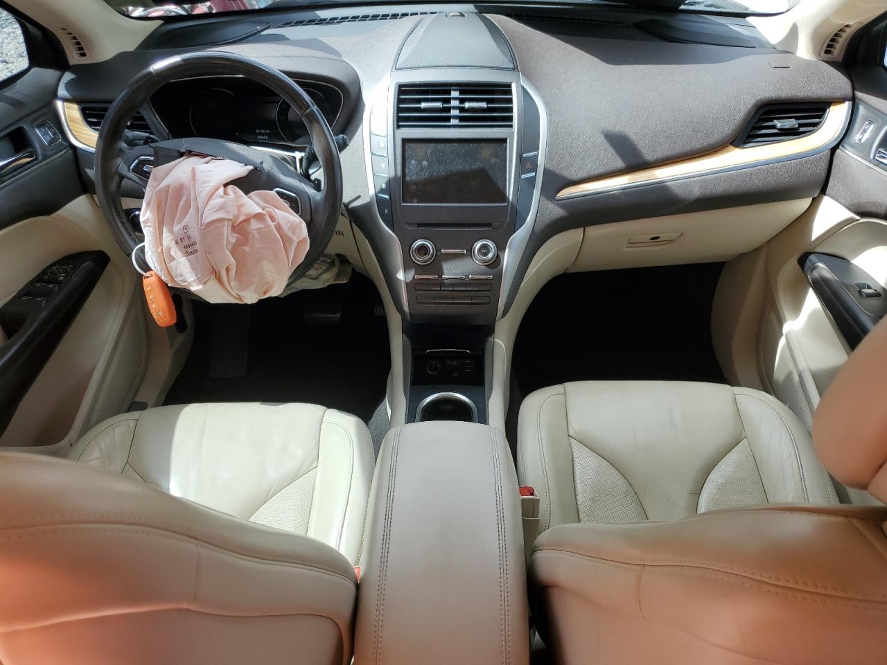 2015 Lincoln Mkc VIN: 5LMCJ1A90FUJ41366 Lot: 93497025