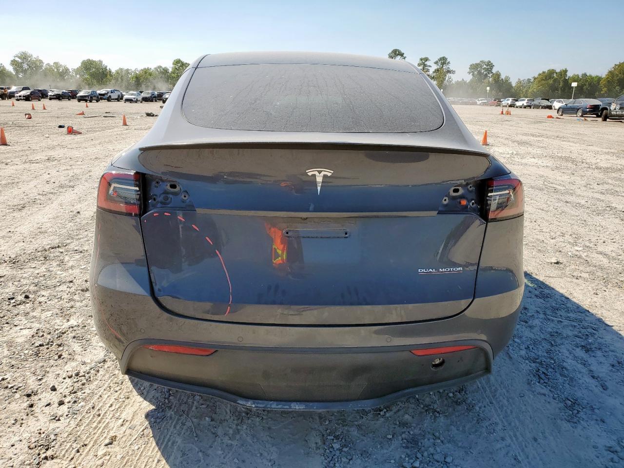2022 Tesla Model Y VIN: 7SAYGDEF3NF443970 Lot: 85561825