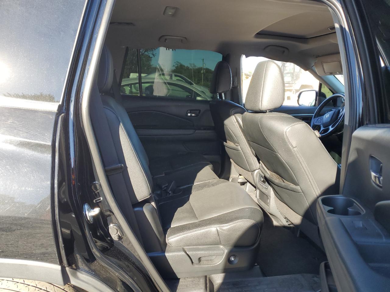 2021 Honda Pilot Se VIN: 5FNYF6H22MB096747 Lot: 85905525