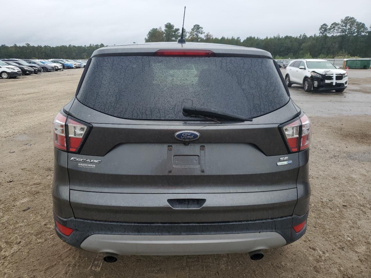 2017 Ford Escape Se VIN: 1FMCU9GD3HUC45843 Lot: 87287325