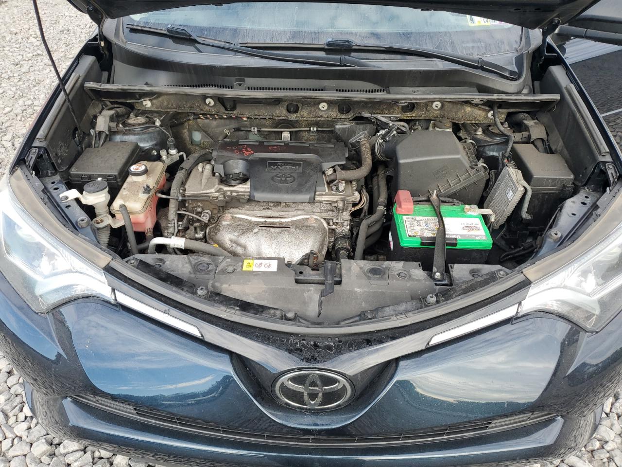 2018 Toyota Rav4 Le VIN: JTMBFREV7JJ733822 Lot: 84818105