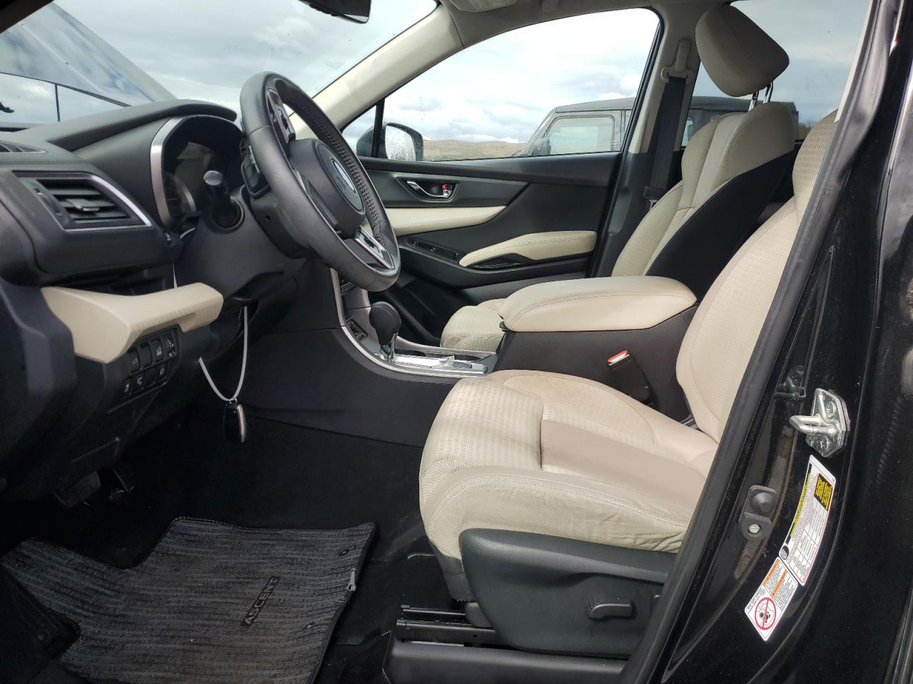 2019 Subaru Ascent Premium VIN: 4S4WMAFDXK3412745 Lot: 85864115