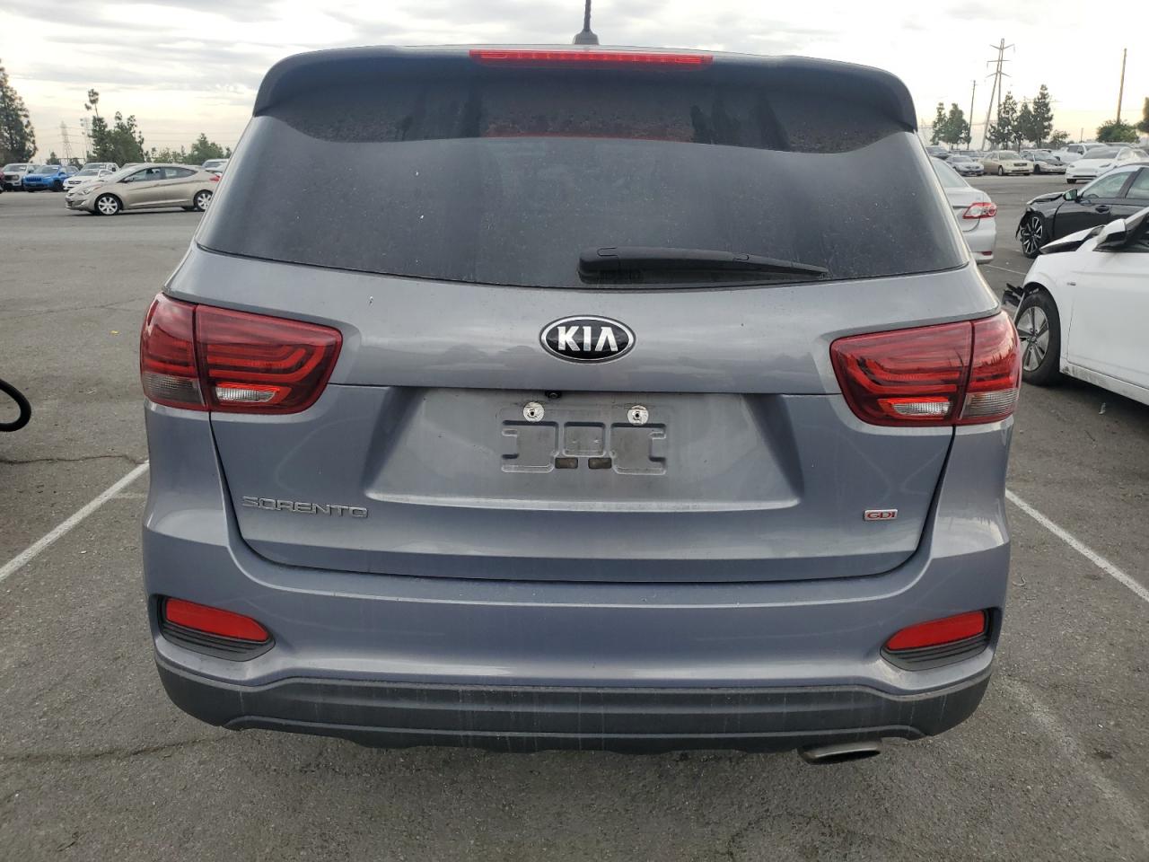 2020 Kia Sorento L VIN: 5XYPG4A32LG627694 Lot: 85588685