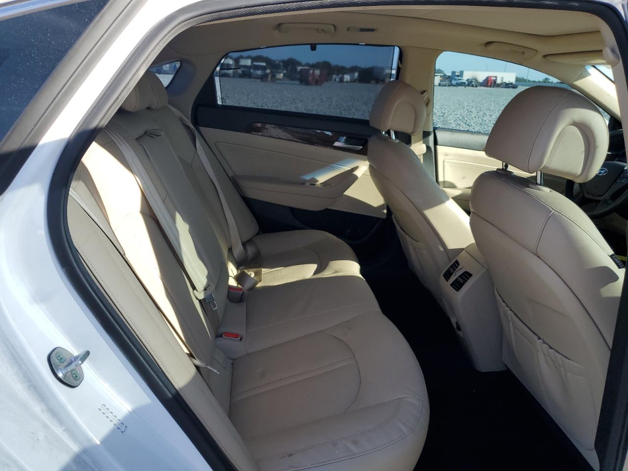 2016 Hyundai Sonata Hybrid VIN: KMHE34L11GA008309 Lot: 82738275