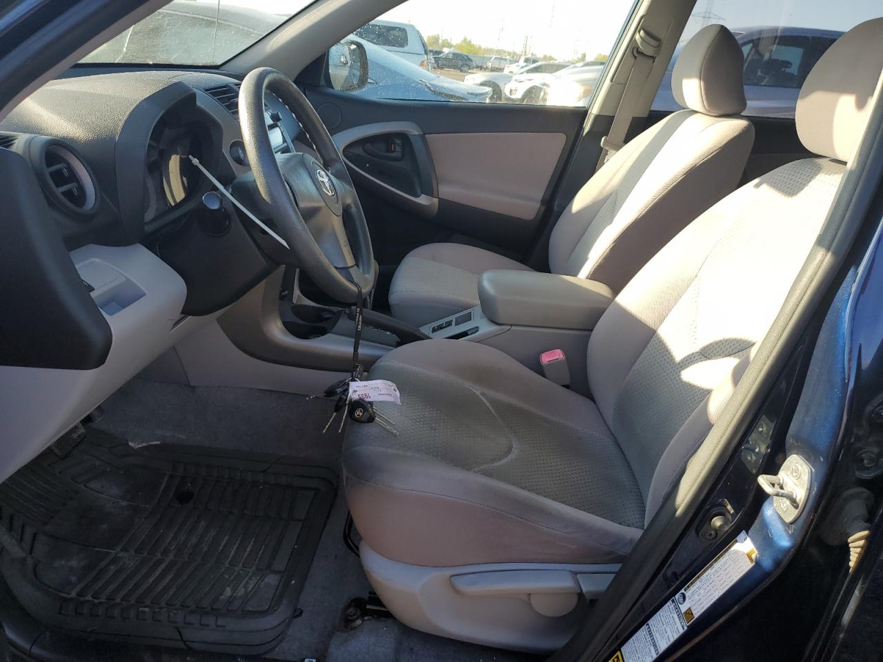 2006 Toyota Rav4 VIN: JTMBD33V566018408 Lot: 82277105