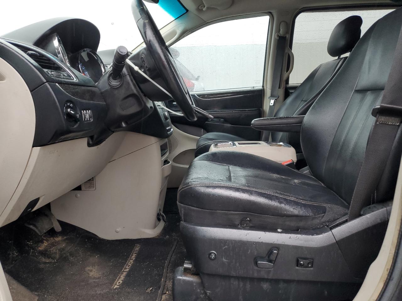 2014 Chrysler Town & Country Touring VIN: 2C4RC1BG2ER212300 Lot: 85561895