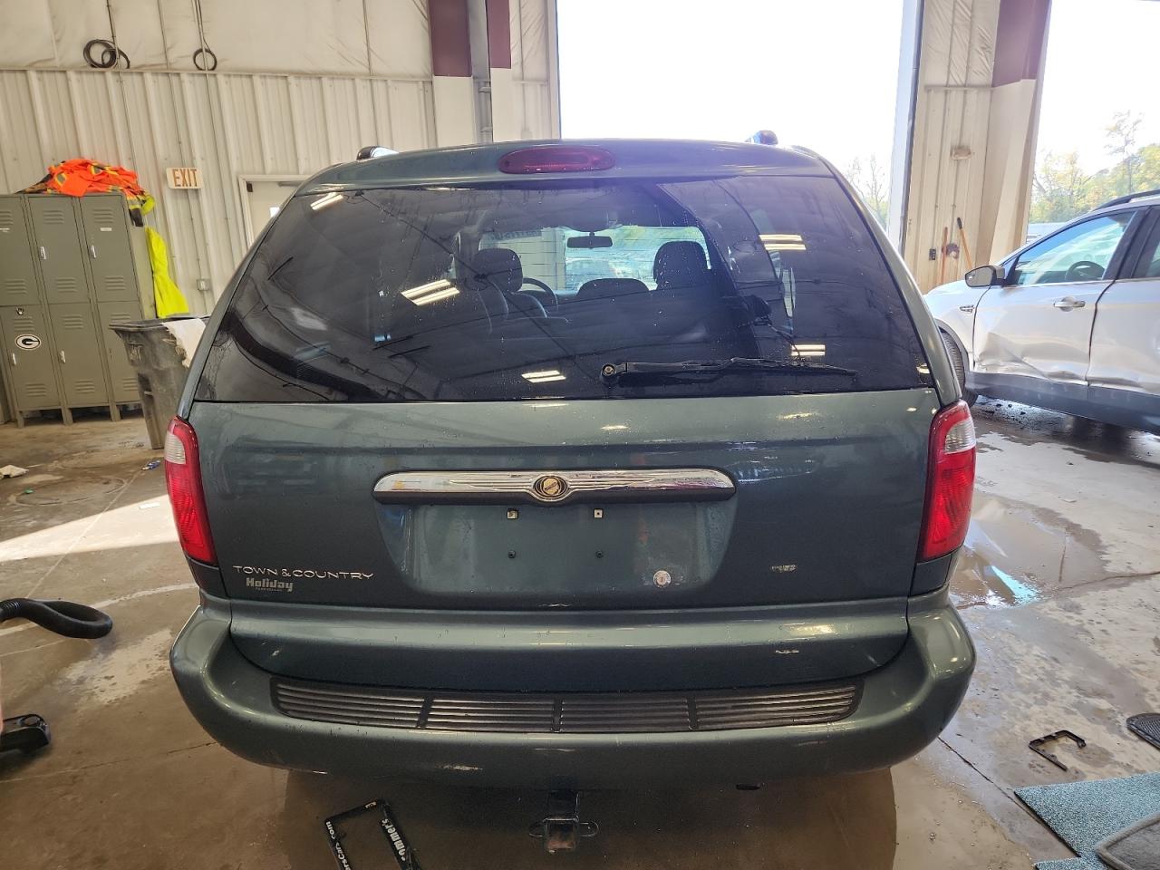 2007 Chrysler Town & Country Lx VIN: 1A4GJ45R07B245593 Lot: 85177515