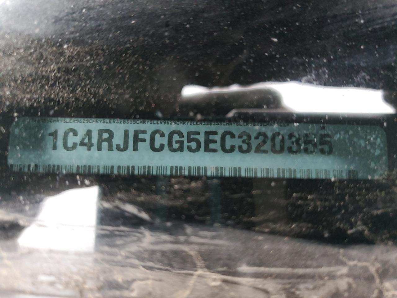 2014 Jeep Grand Cherokee Overland VIN: 1C4RJFCG5EC320355 Lot: 82428585