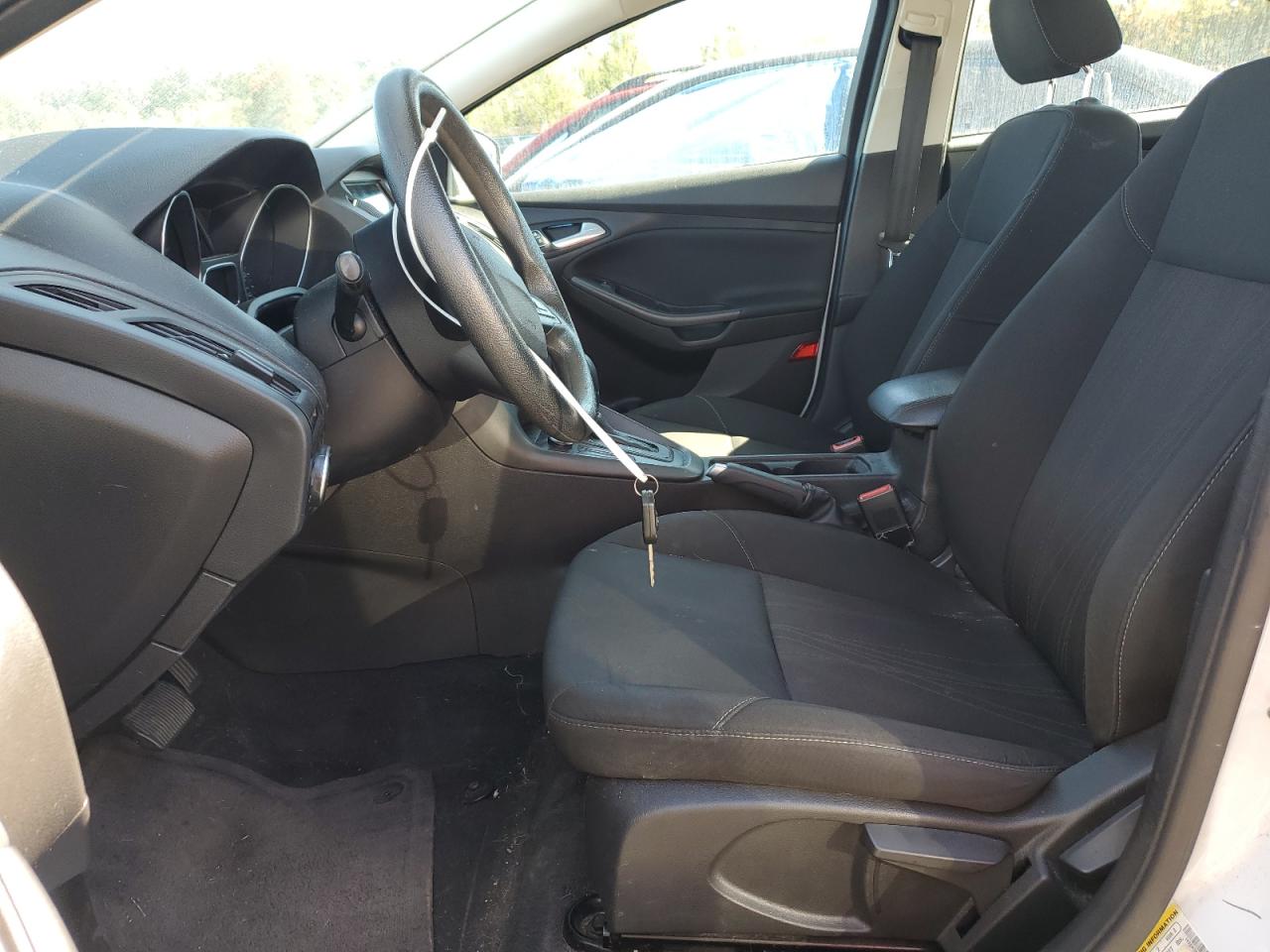2017 Ford Focus Sel VIN: 1FADP3H27HL225150 Lot: 84360705