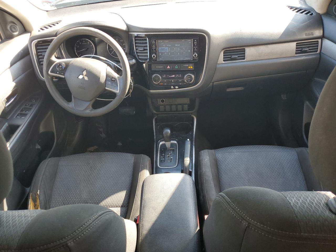 2018 Mitsubishi Outlander Se VIN: JA4AZ3A39JZ061715 Lot: 86711975