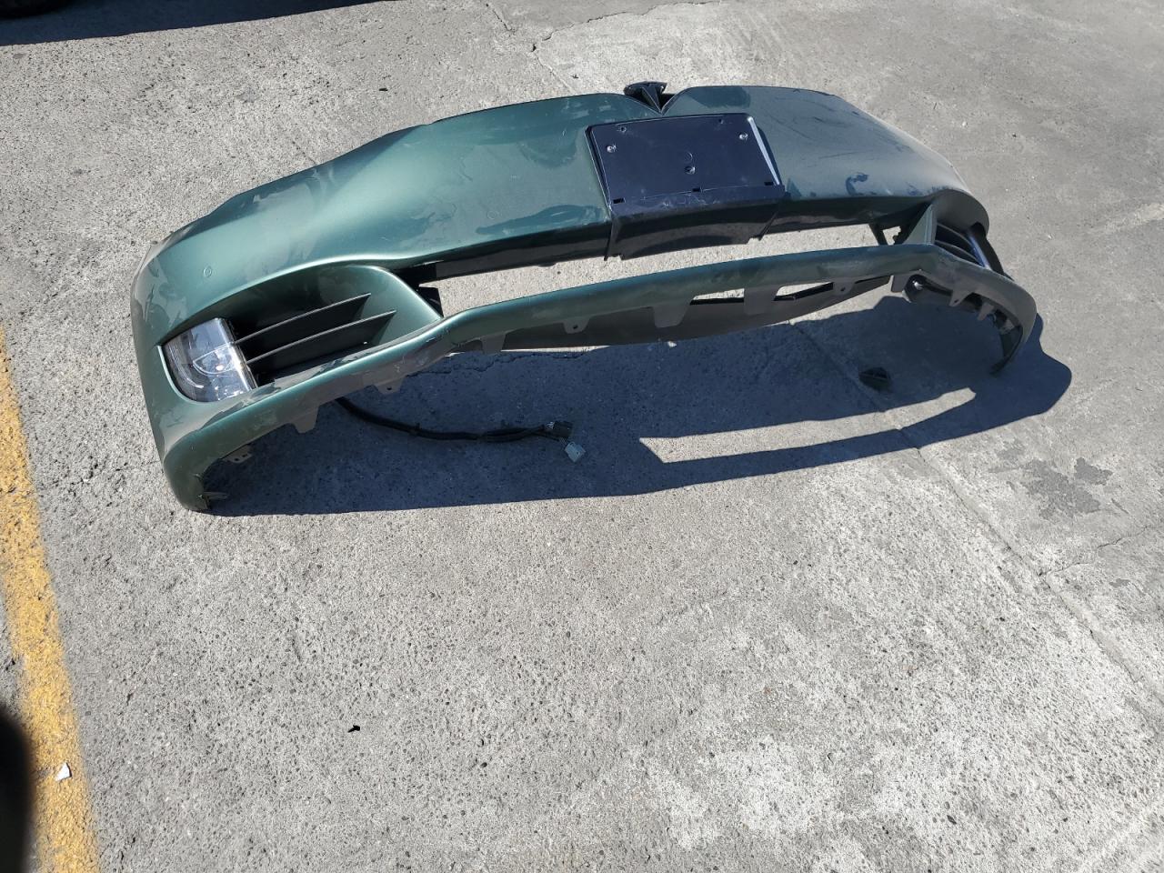 2019 Tesla Model S VIN: 5YJSA1E21KF307302 Lot: 82003275